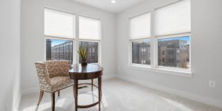 100 GLASS Lane Gallery 21