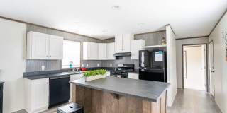 275 S Lincoln Gallery 1