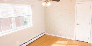 225 Baker Gallery 14