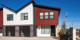 Tower View Contemporary Flats - Two Story Gallery 1