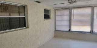 7825 Cayuga Dr Gallery 10