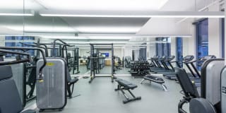 3033 Wilshire Gallery 25