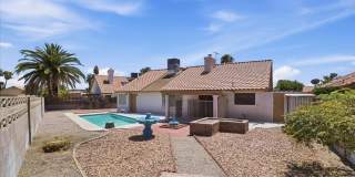 1 story pool home in the North West- 3 bedroom, 2 baths 1 story pool home in the North West- 3 bedroom, 2 baths Gallery 1
