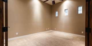 14214 West Harvard Street Gallery 25