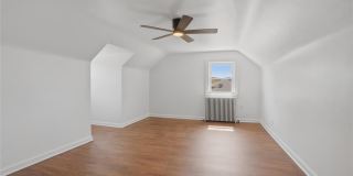 8 E Ridgewood Avenue Gallery 17