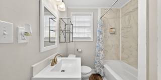 1114 McKenzie - 1 Gallery 17