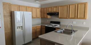 Cozy & Stylish Ranch Home in a Convenient Location!! Gallery 8