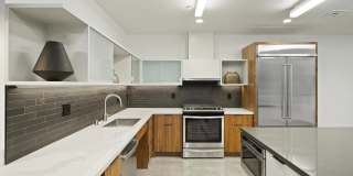 321 10Th Ave Gallery 26
