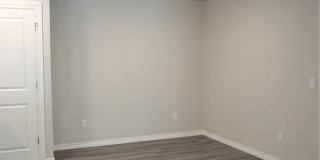 11222 Burnham Avenue Gallery 10