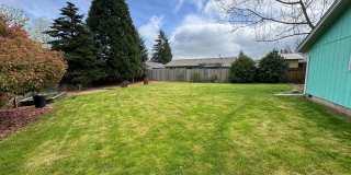 Charming 3 Bed / 2 Bath Ranch on Large Lot – Cul-de-Sac Location – $2,495/mo Gallery 25