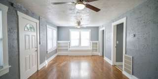 Beautiful 2 Bed 1 bath Home in OKC! Gallery 5