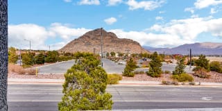 Tierra Villas at Lone Mountain Gallery 90
