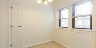 The Manor Gallery 13