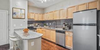 Highland Square Gallery 9