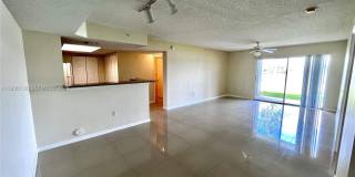 5061 Wiles Rd Gallery 2