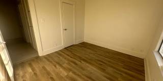 Upgraded 4 Bedroom Near Drake Park! Gallery 12