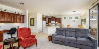 42348 W FOUNTAINHEAD Street Gallery 28