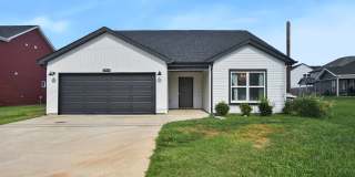 Pet Friendly Three Bedroom! Gallery 1