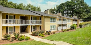 Laurel Oaks Gallery 29