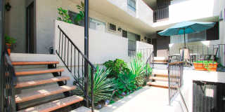 1249 South Bundy Gallery 17