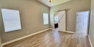 764 CHACALL Loop Gallery 7