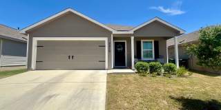 Fabulous 4/2 First Time Rental ~ Shows Like New ~ Must See! Gallery 1