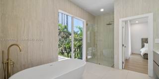 18955 Atlantic Blvd Gallery 12