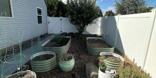 Ideally Located and Updated 4 Bed 2 Bath Fully-Fenced Home w/ Detached Garage/Shop! Gallery 20