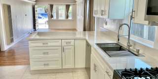 4384 Bancroft St Gallery 6