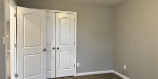 401 Skaggs Boulevard Gallery 20