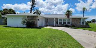 18 GOLFVIEW COURT Gallery 1