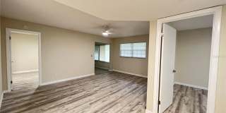 572 FAIRWAYS Lane Gallery 7