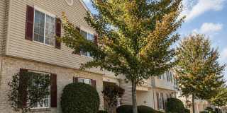 Meadow View Apartments & Townhomes Gallery 36