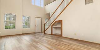 Beautifully Updated Single Family in a Private Community Gallery 11