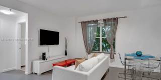 747 Michigan Ave Gallery 1