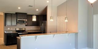 459 SW Paar Drive Gallery 8