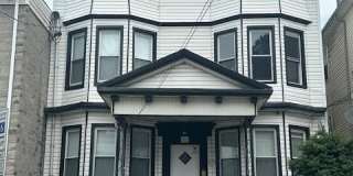 38 CLENDENNY AVE Gallery 18