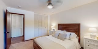 Hillsborough Apartments Gallery 29