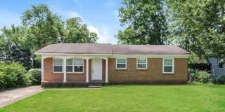 1803 Canterbury Circle Northwest Gallery 1