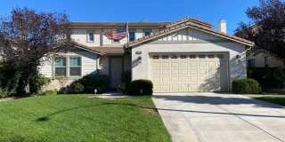 Spacious 4 bedroom in Murrieta for rent! Gallery 1