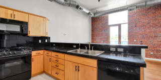 One-of-a-Kind Tejon Street Condo in Unbeatable Location! No Utility Setup Required! Gallery 6