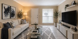 The Arbors on Westheimer Gallery 12