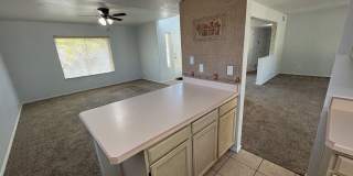 Beautiful eastside location Beautiful eastside location Gallery 20