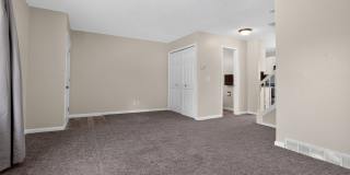 Charming 3BR House in Rosemount Charming 3BR House in Rosemount Gallery 15