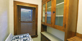 225 Place Apartments Gallery 30