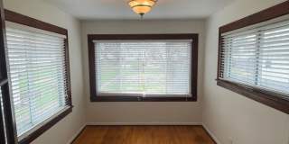 1 Bedroom House Near Columbian Park Gallery 11