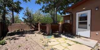 726 W. Manhattan Avenue Unit B - Studio Apartment Gallery 4