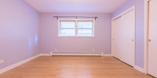 5942 W Addison Street Gallery 18