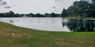 Mequon - A Stunning 3 Bedroom 3 Bath Condo Gallery 6