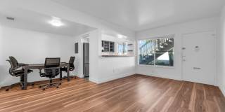Lake Maitland Living | Mid-Century Charm Gallery 16